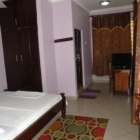 Kibodya Hotel Nkrumah Dar es Salaam Extérieur photo