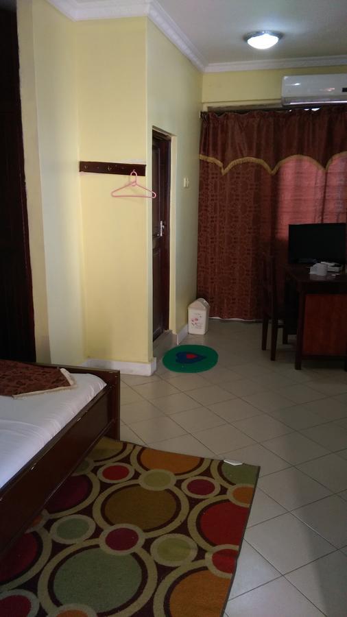 Kibodya Hotel Nkrumah Dar es Salaam Extérieur photo